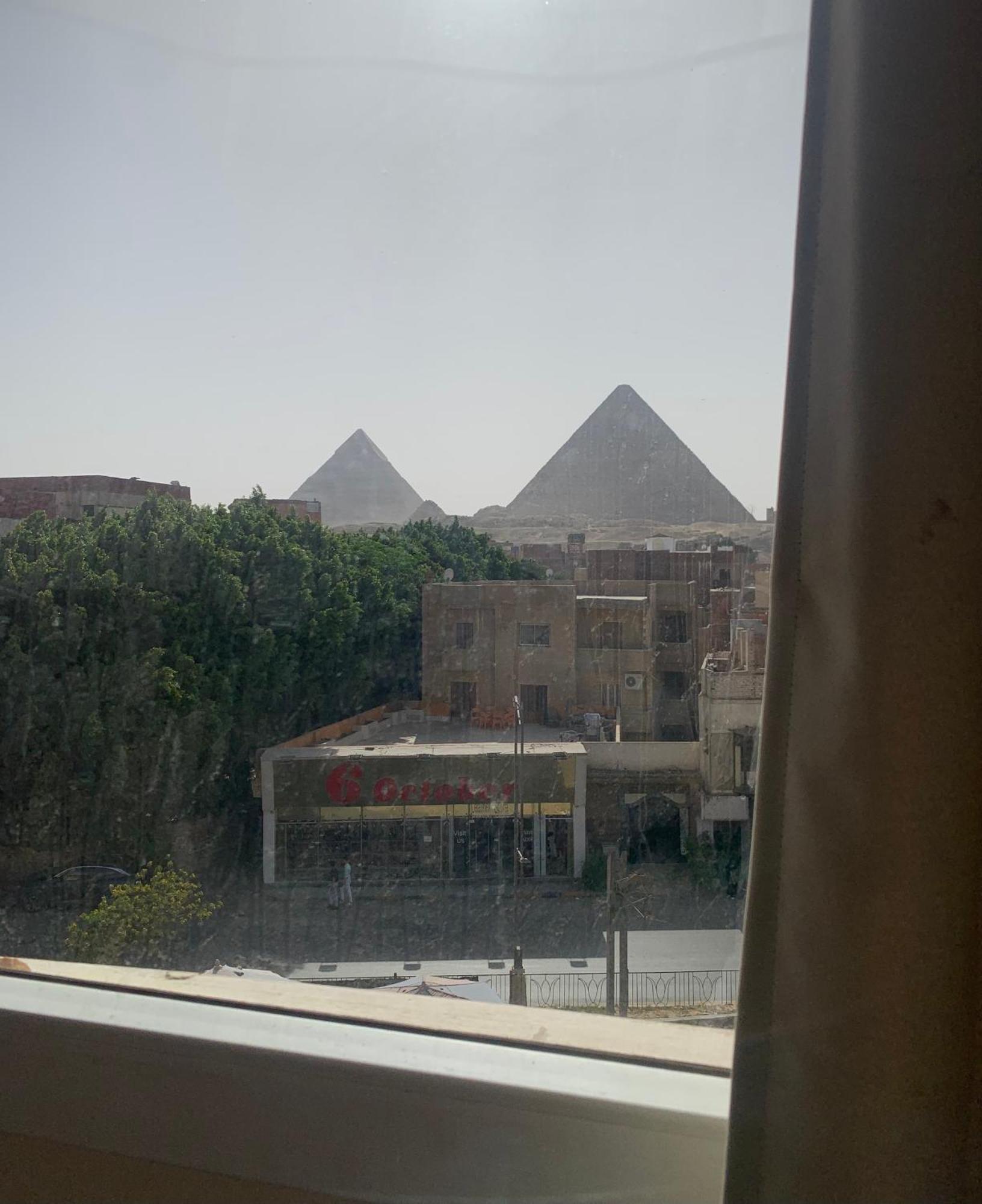 Memphis Pyramids View Hotel Nazlet el-Sîsi Kültér fotó